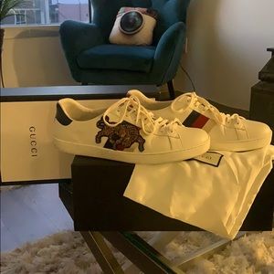 Gucci sneakers limited edition